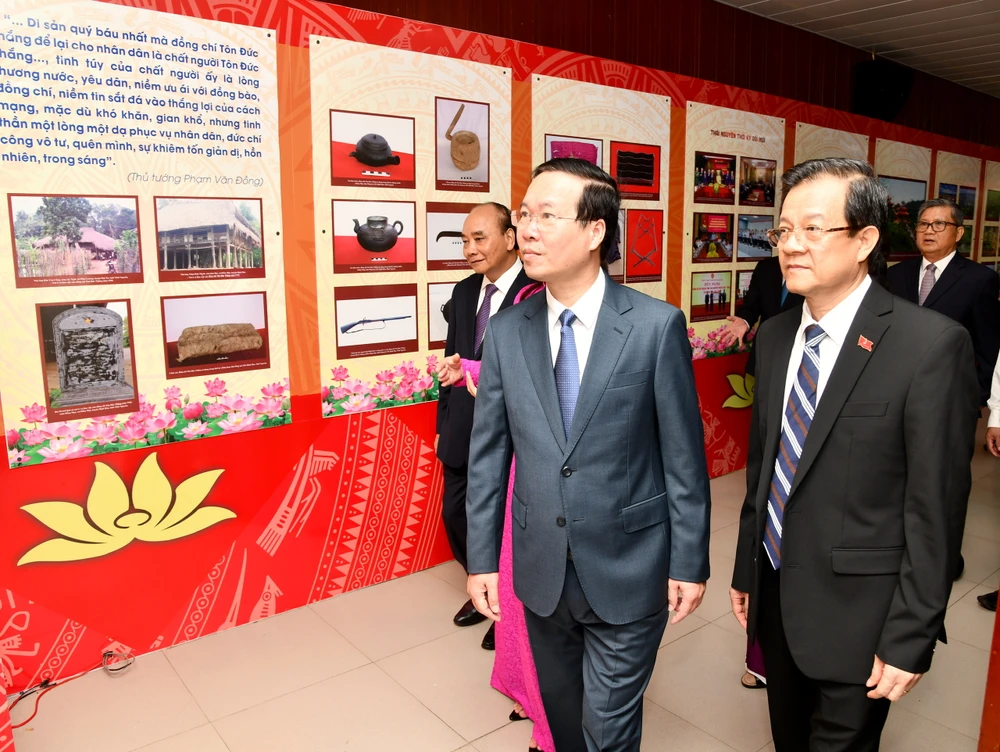 sinh nhật bác tôn