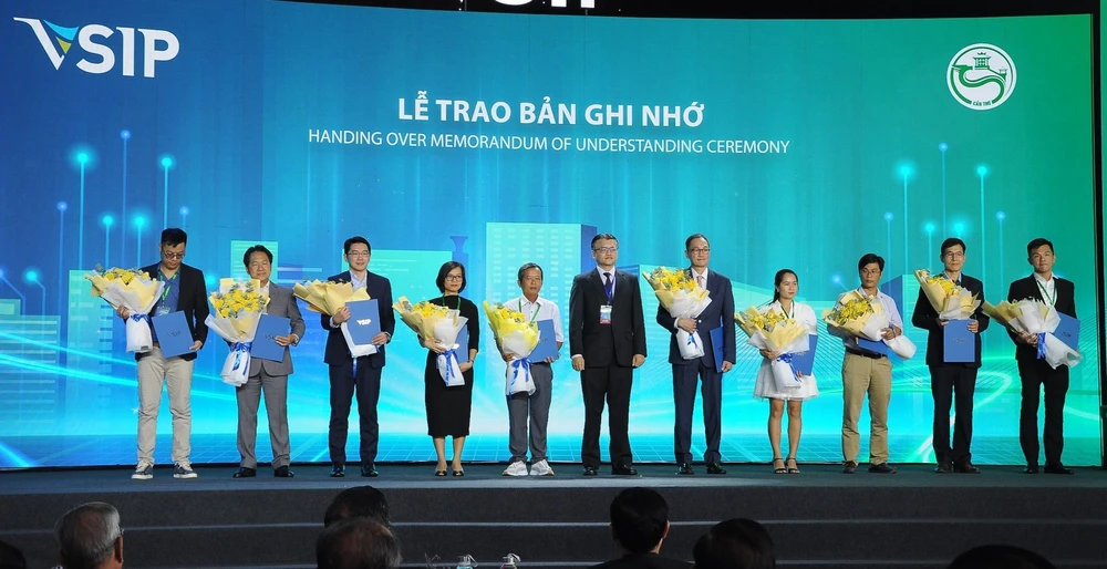 khu công nghiệp vĩnh thạnh