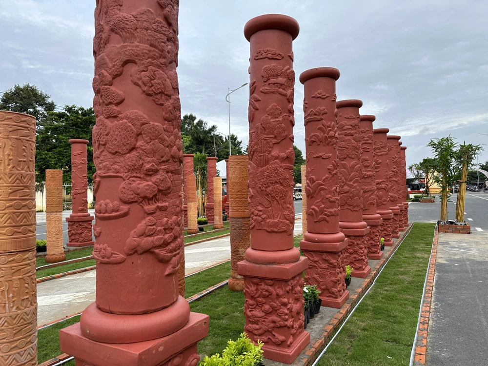 gốm đỏ vĩnh long