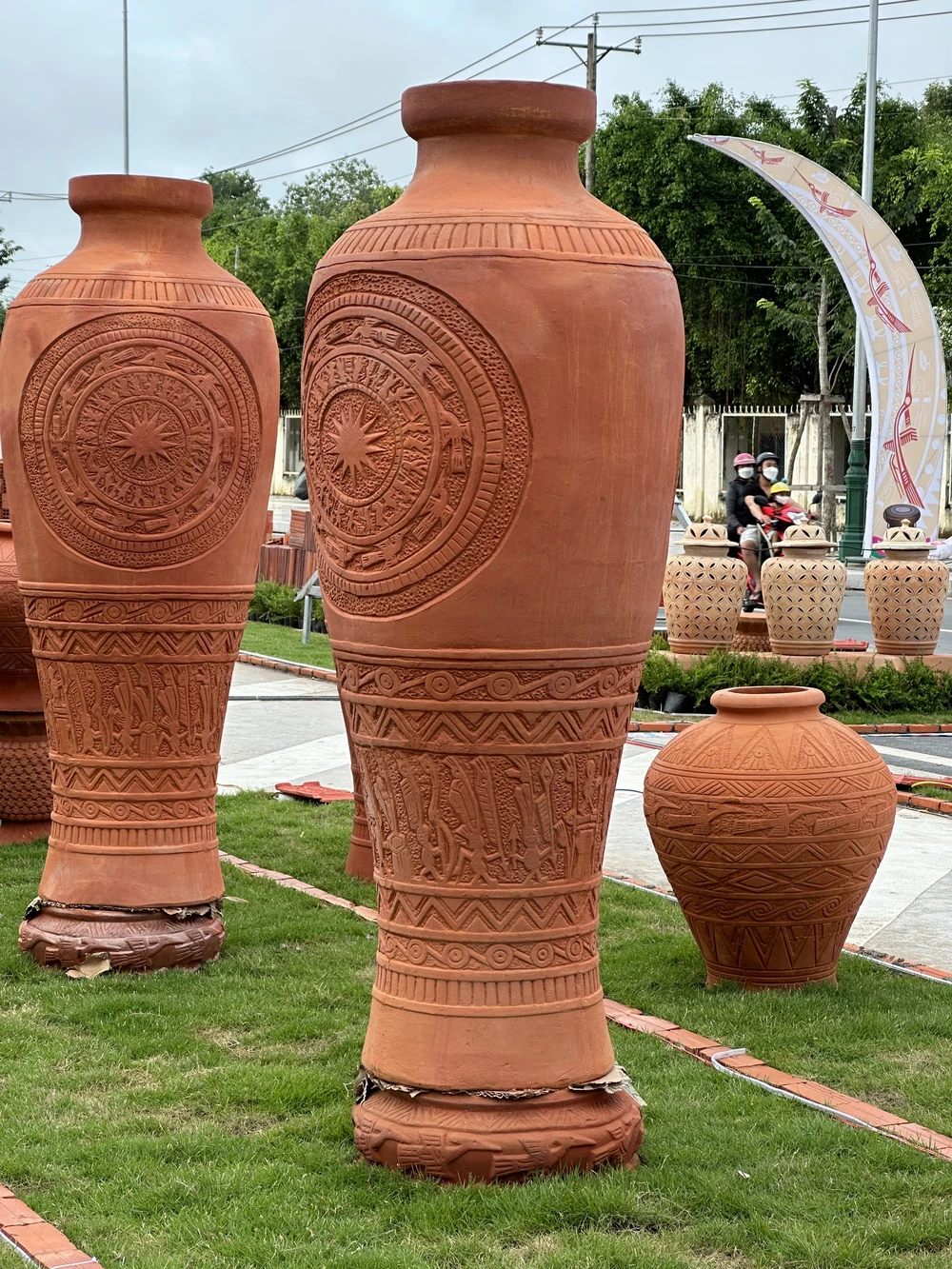 gốm đỏ vĩnh long