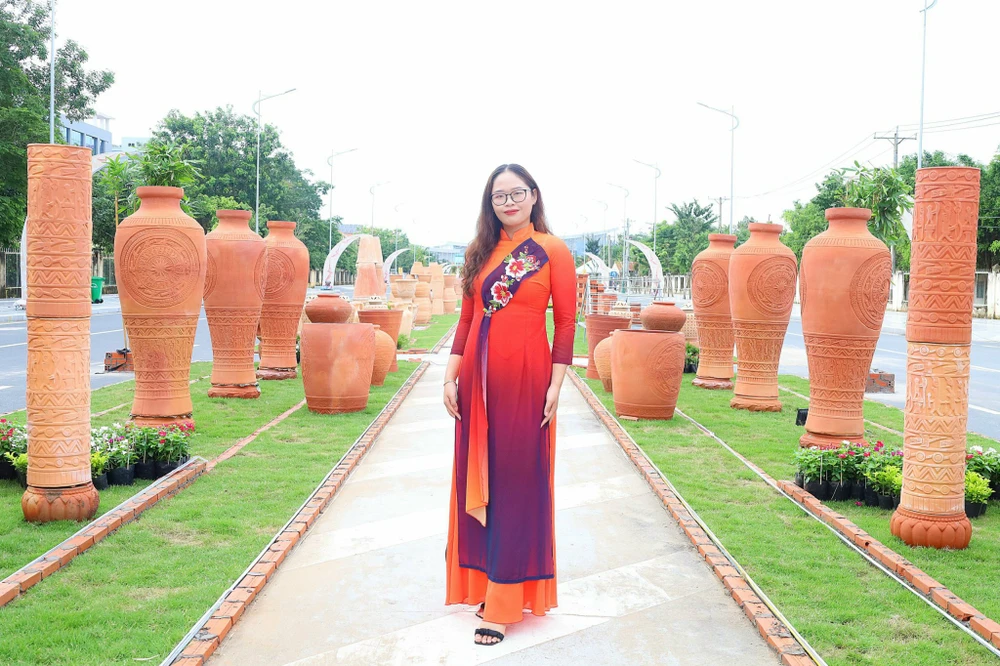 gốm đỏ vĩnh long