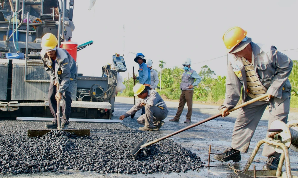 Đồng Tháp kiến nghị đầu tư nút giao cao tốc với tổng vốn 1.700 tỉ đồng