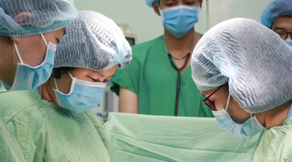 phẫu thuật khối u xơ tử cung