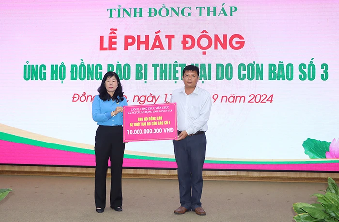 Đồng Tháp phát động ủng hộ đồng bào bị thiệt hại do bão số 3.JPG