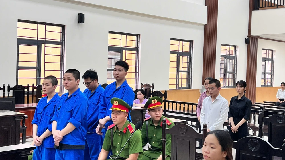 nhóm lưu hành tiền giả an giang.jpg