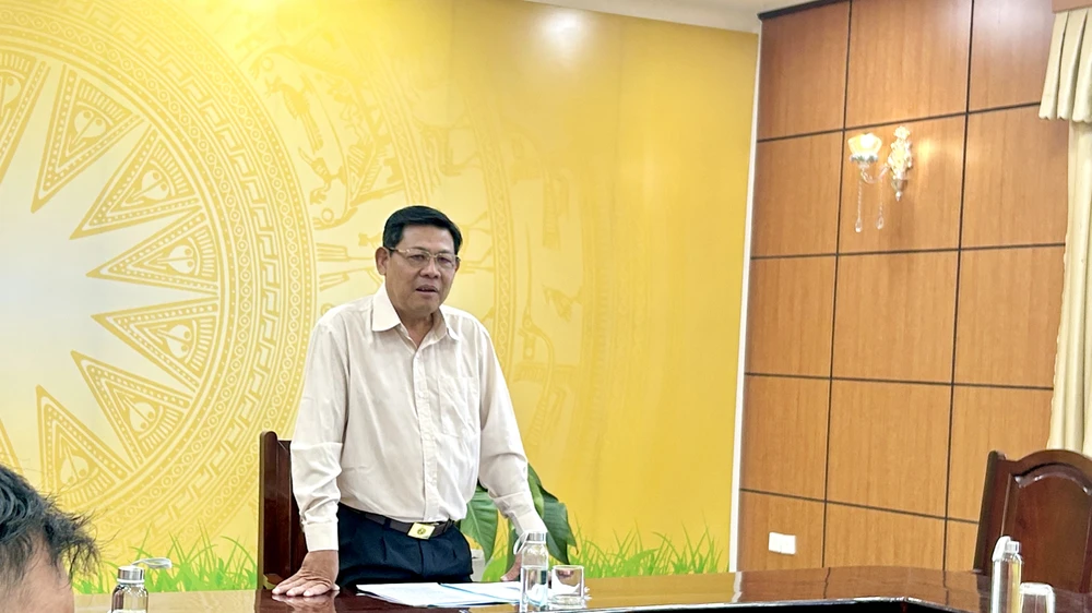 Công ty CP Xây lắp An Giang khai thác đất