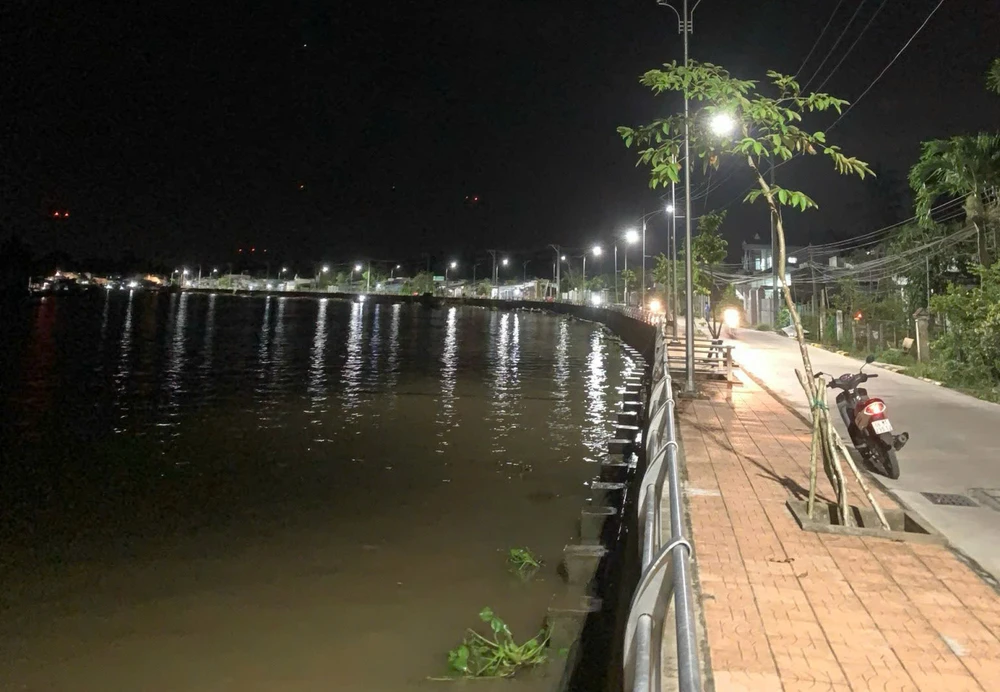 kè chống sạt lở cần thơ