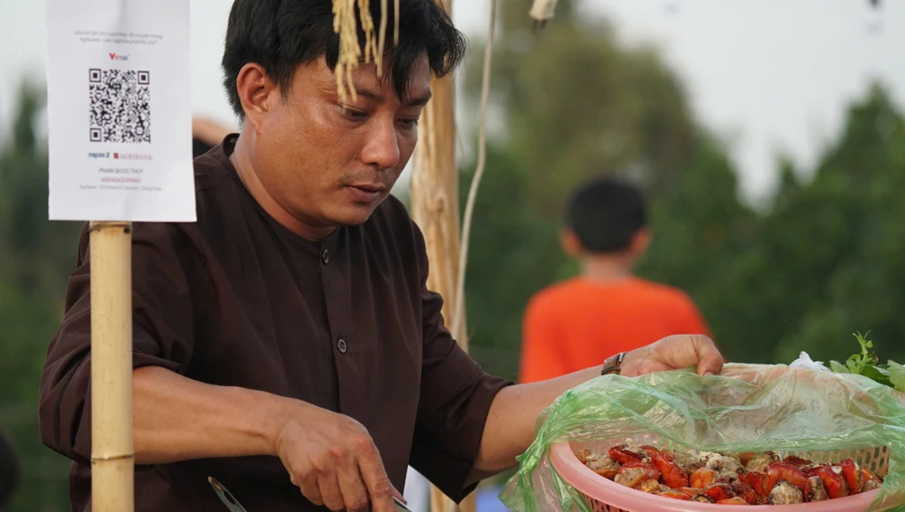 chợ phiên xóm rẫy đồng tháp