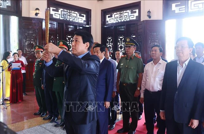 chủ tịch nước lương cường