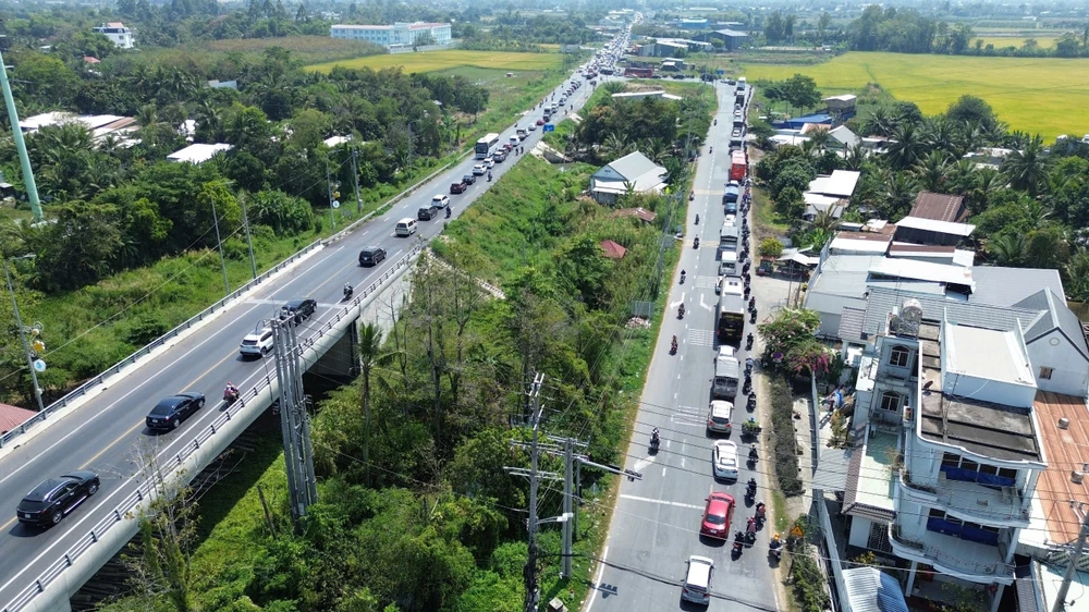 hành hương đầu năm