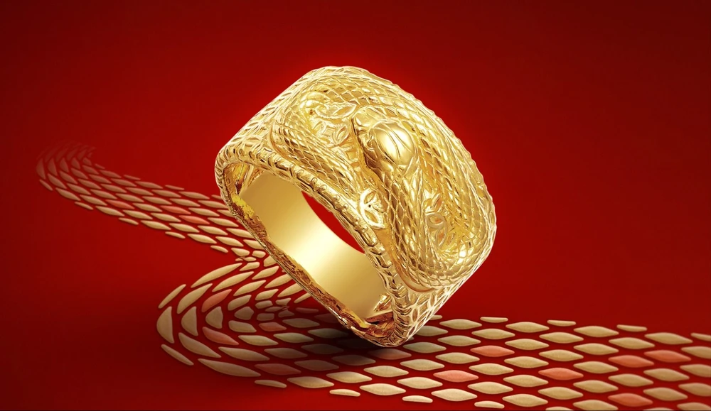 Bộ sưu tập Vương Xà Trấn Bảo của PNJ dành cho quý ông