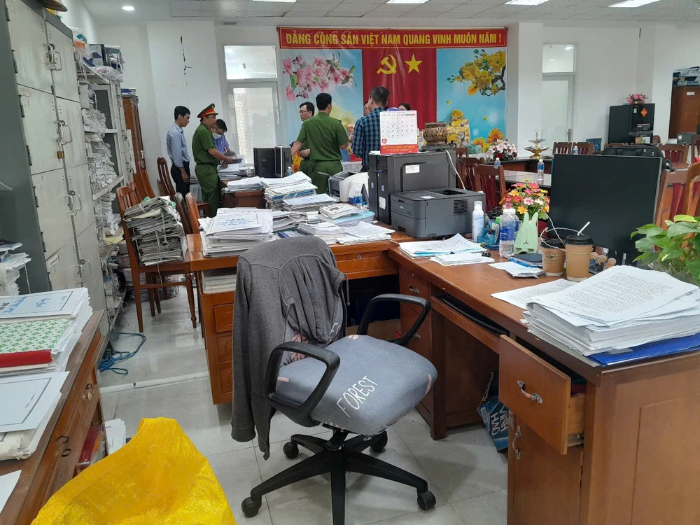 văn phòng đăng ký đất đai ở an giang sai phạm đất đai