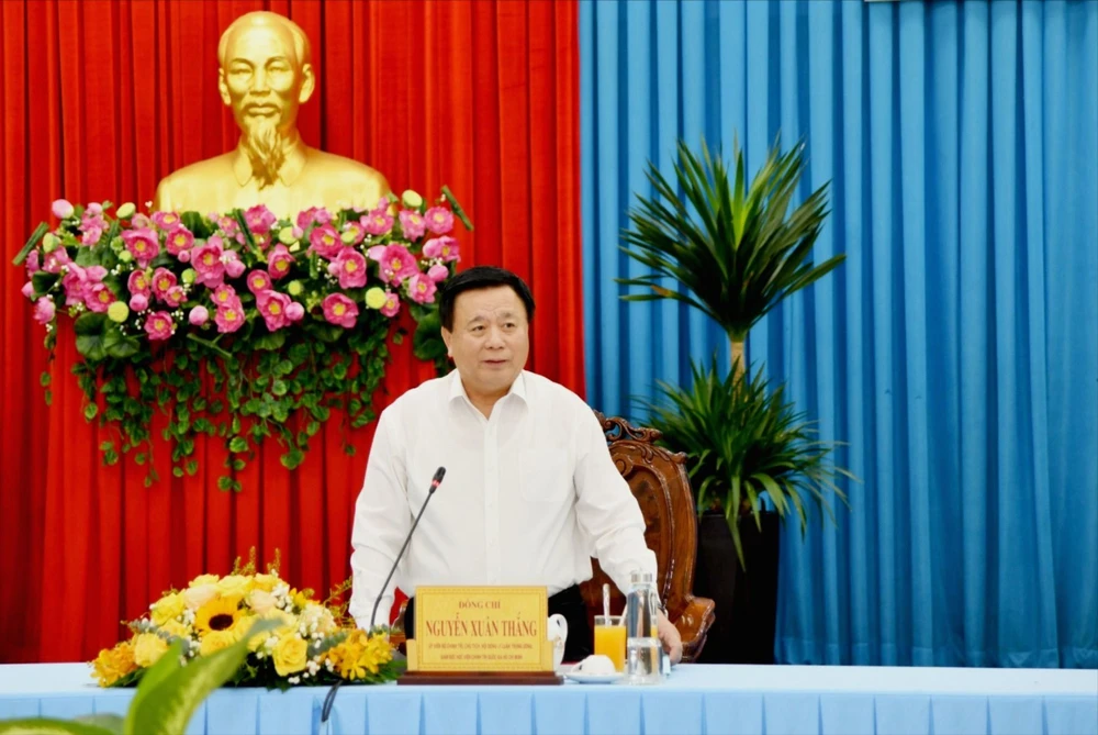 Bộ Chính trị công bố quyết định kiểm tra