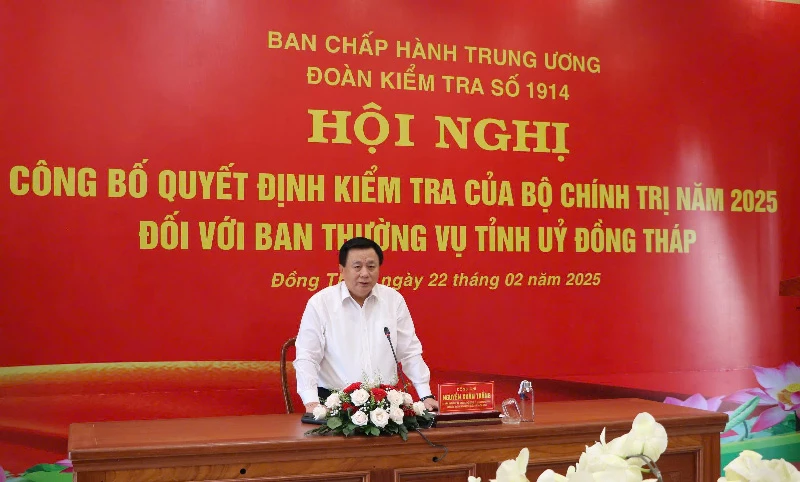 Bộ Chính trị công bố quyết định kiểm tra