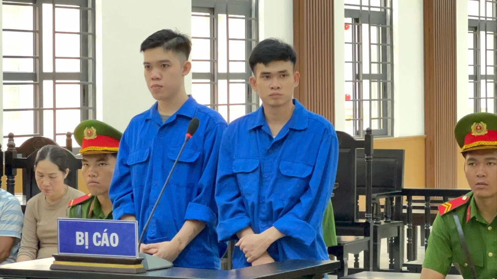 mâu thuẫn trên mạng xã hội