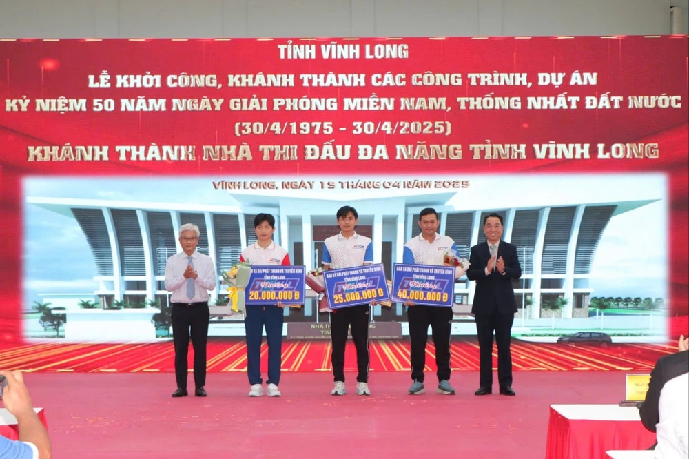 nhà thi đấu đa năng tỉnh vĩnh long