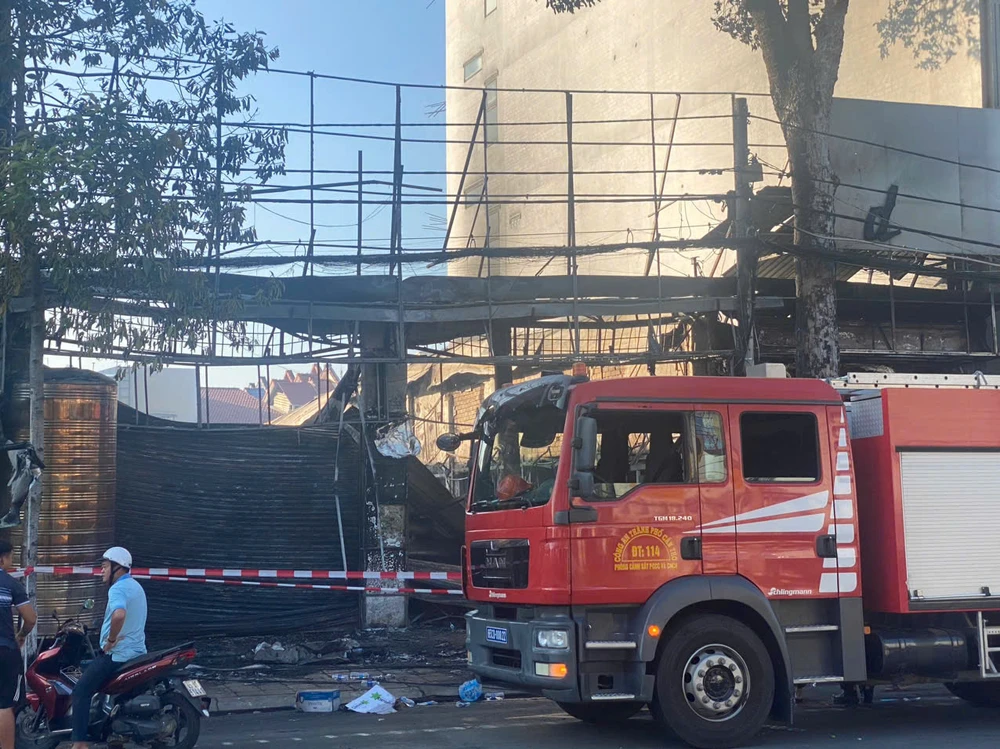 cháy của hàng nội thất ở cần thơ