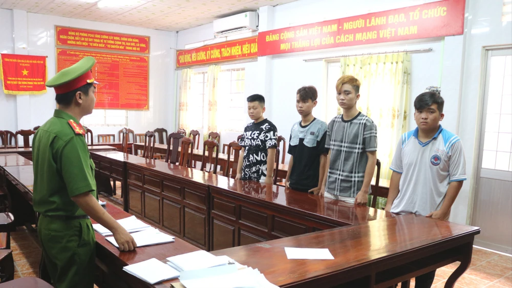 Gây rối trật tự công cộng