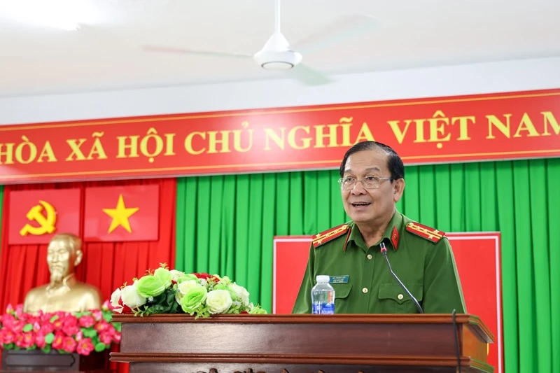 tp cần thơ đặc xá