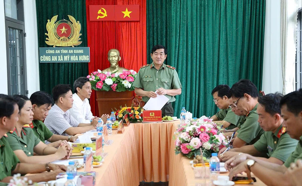 công an tỉnh an giang,thiếu tướng nguyên văn hận