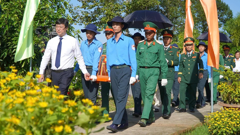 hài cốt liệt sĩ