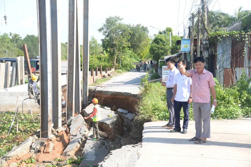 sạt lở tại cầu Kinh Xáng Cụt, Đồng Tháp