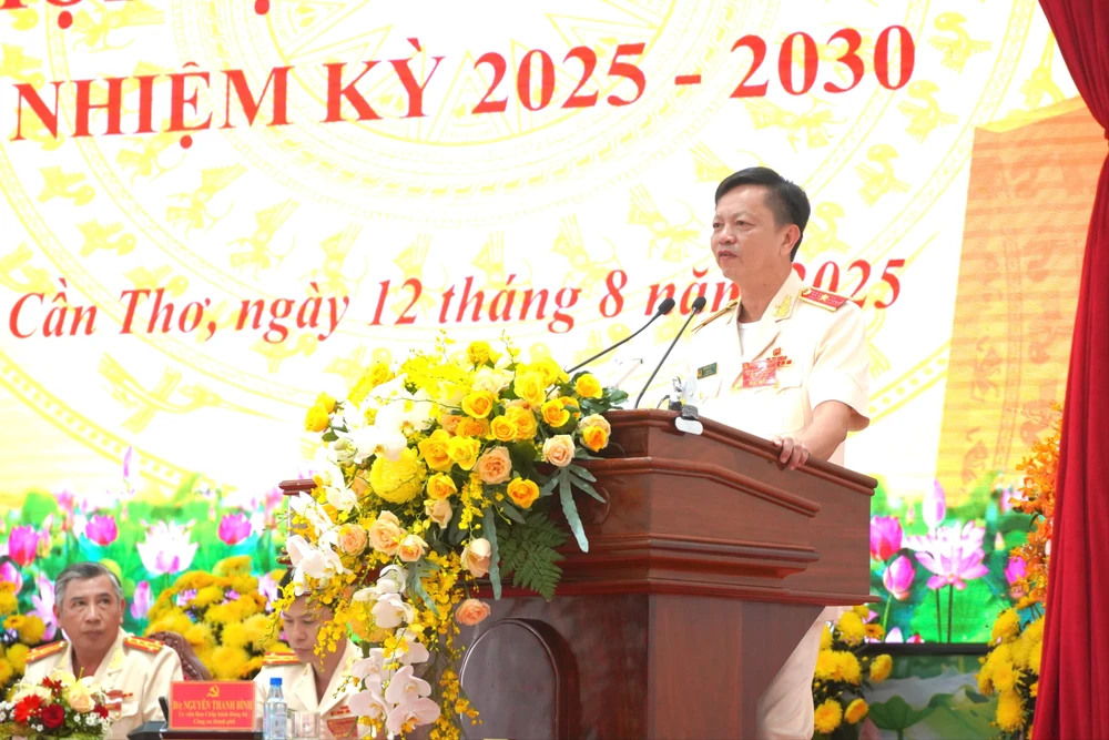 Thiếu tướng Huỳnh Việt Hoà, Bí thư Đảng uỷ, Giám đốc Công an TP Cần Thơ