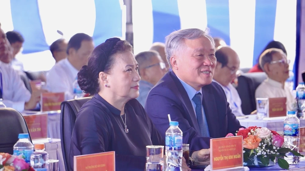 khánh thành, đưa vào khai thác Dự án đầu tư xây dựng công trình cầu Rạch Miễu 2