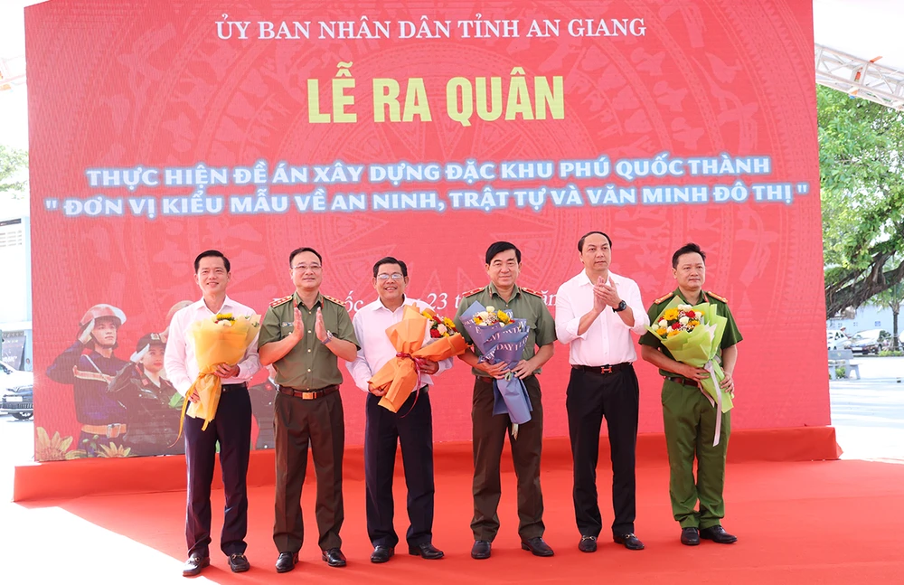 thứ trưởng bộ công an,lễ ra quân đặc khu phú quốc