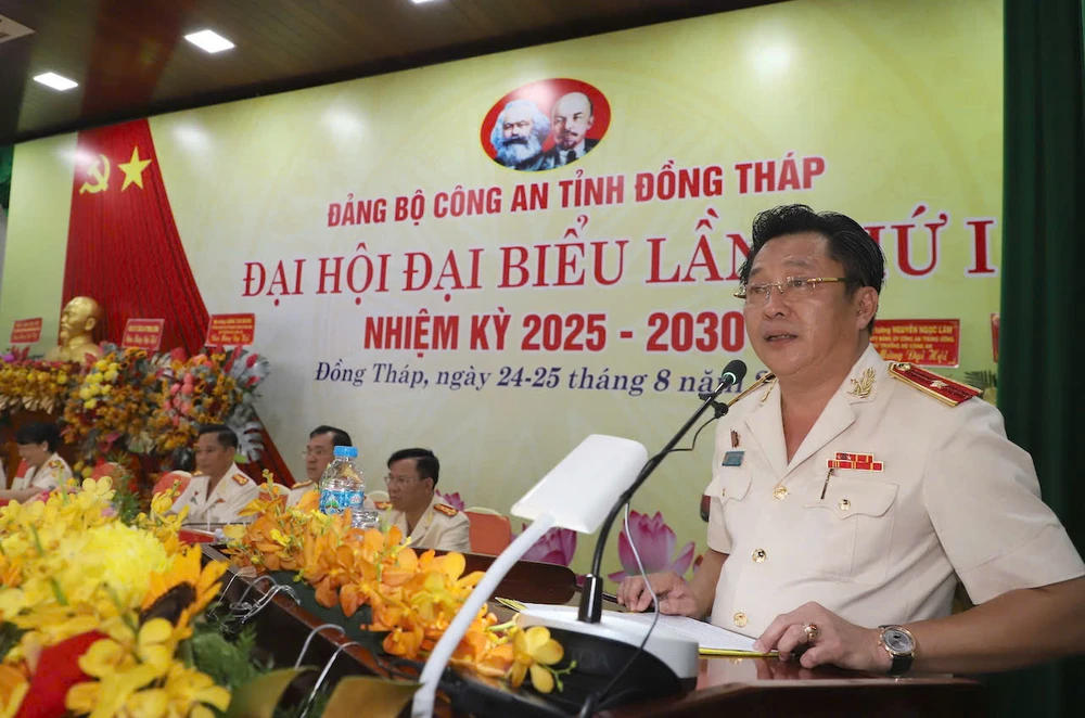 dai-hoi-dai-bieu-cong-an-tinh-dong-thap-1.jpg