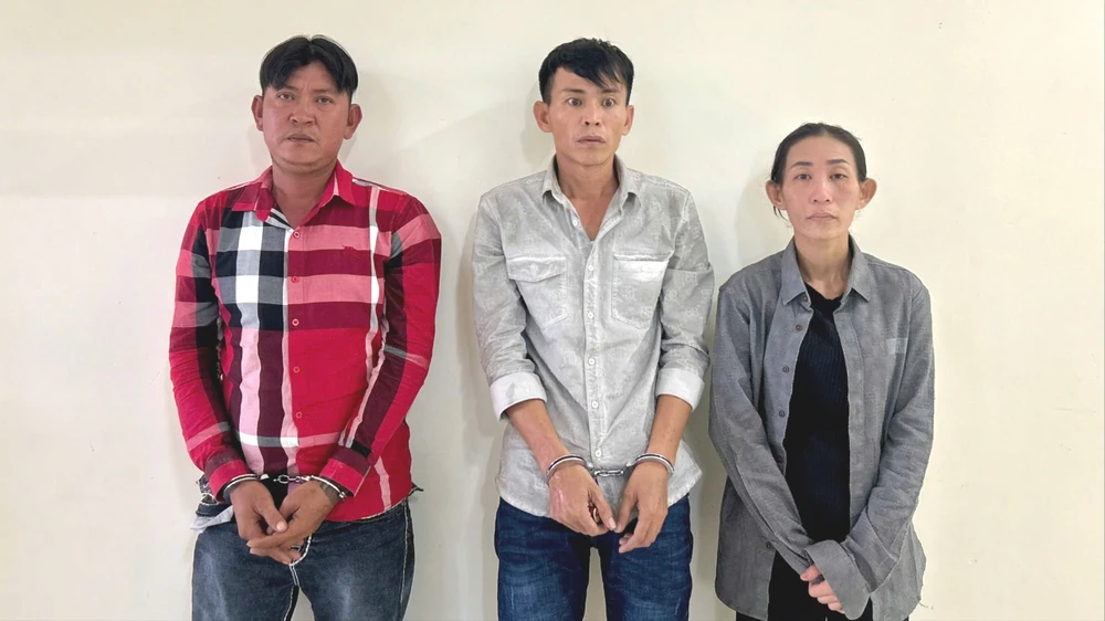 dẫn trộm vào nhà vĩnh long