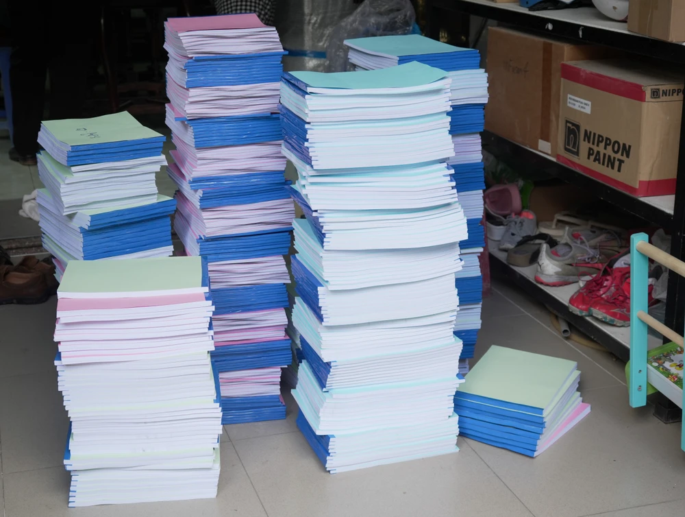 photocopy trái phép của Nhà xuất bản Chính trị quốc gia Sự thật