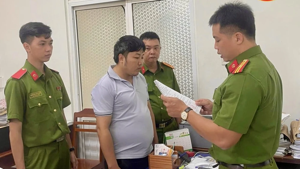 đầu tư tiền ảo,tham ô tài sản,cần thơ