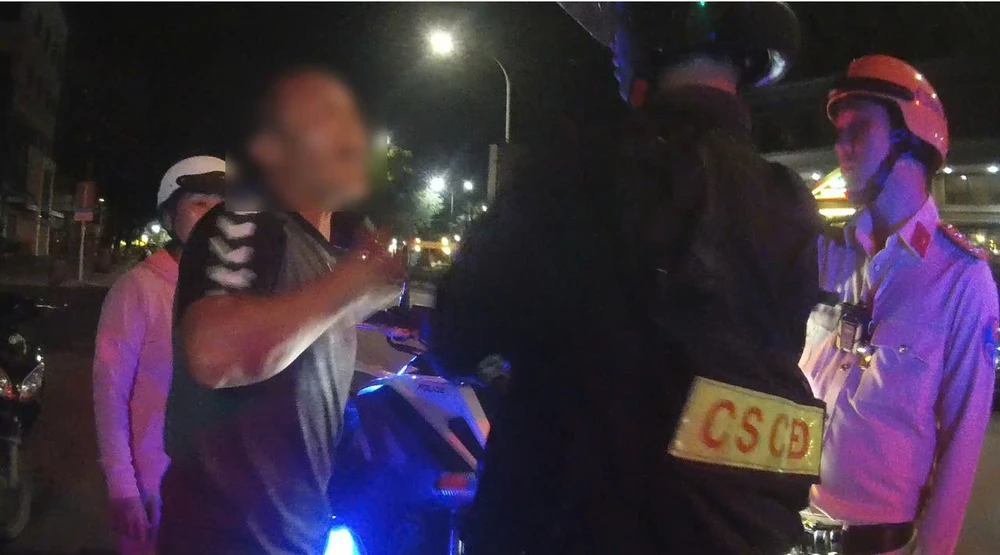 nồng độ cồn,cần thơ,chống người thi hành công vụ