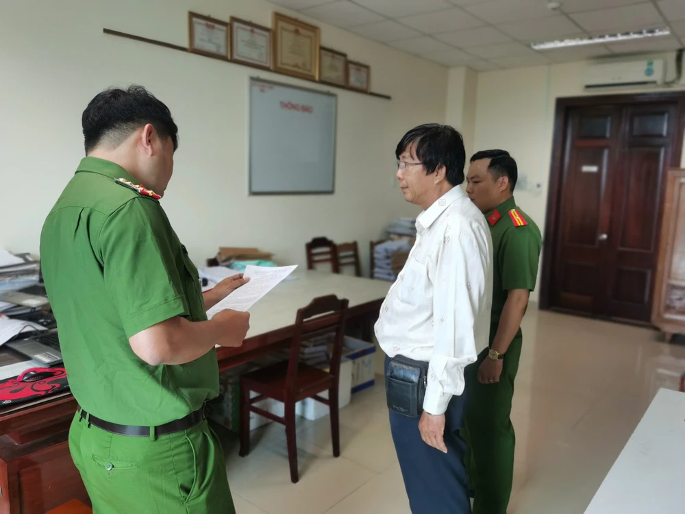 Giám đốc Công ty Tây Đô, cần thơ, lừa bán đất nền dự án Cồn Khương