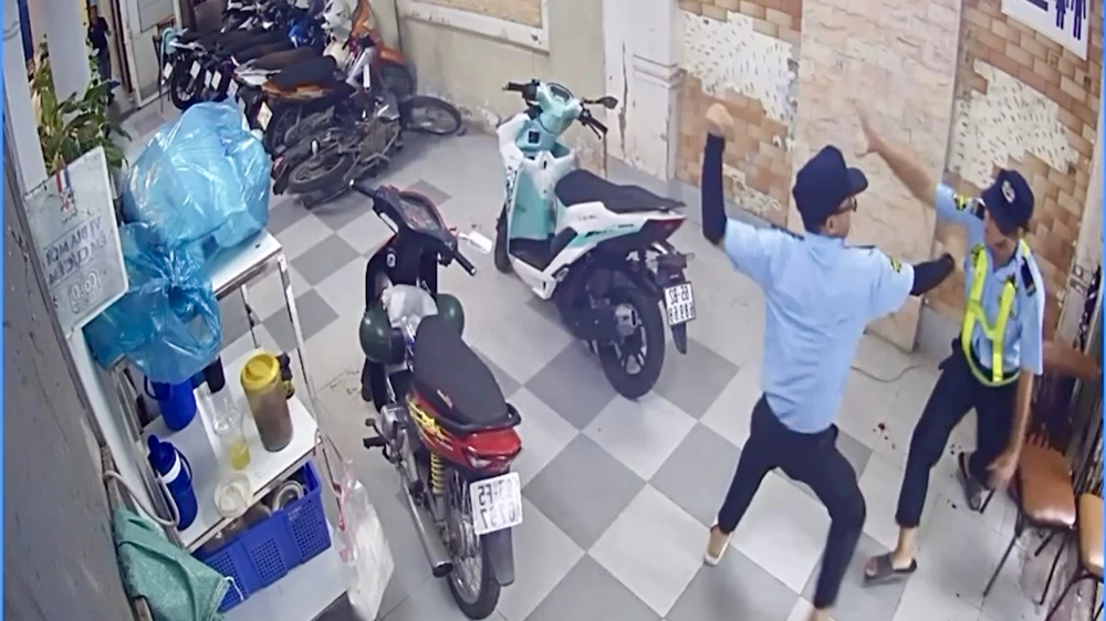 cần thơ,bảo vệ,quán hải sản,đâm tử vong