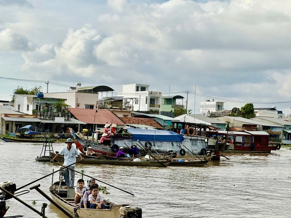 đồng tháp,làng cổ đông hoà hiệp,du lịch,lễ hội