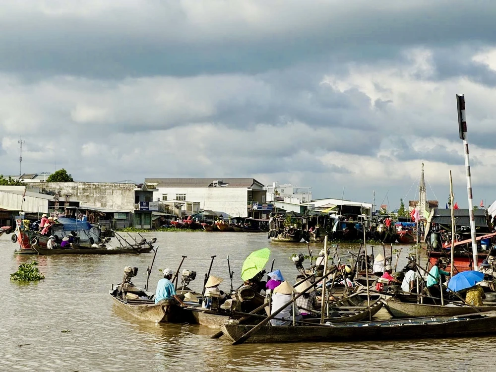 đồng tháp,làng cổ đông hoà hiệp,du lịch,lễ hội