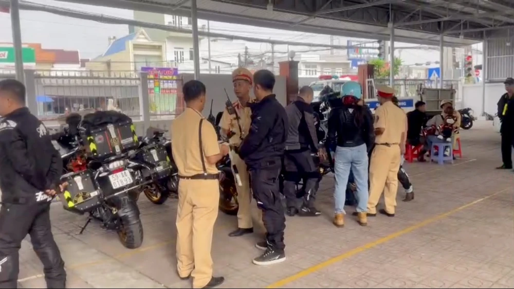 Xe phân khối lớn,đồng tháp