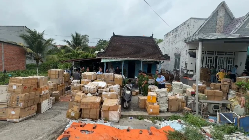 nước hoa giả cần thơ