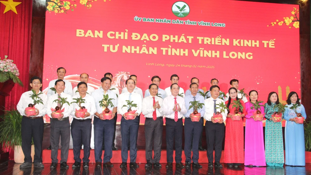 Vĩnh Long ra mắt Ban Chỉ đạo phát triển kinh tế tư nhân, tăng cường đồng hành, hỗ trợ doanh nghiệp phát triển bền vững