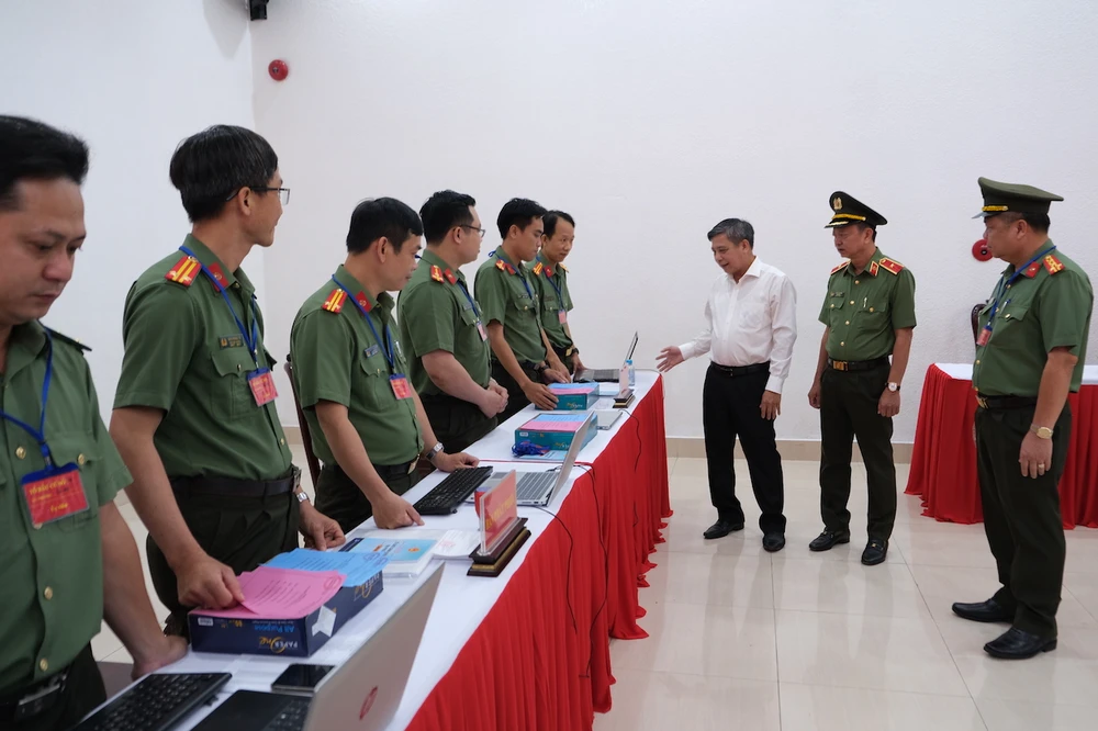 công an tp cần thơ,bầu cử,bỏ phiếu sớm, phường cái khế