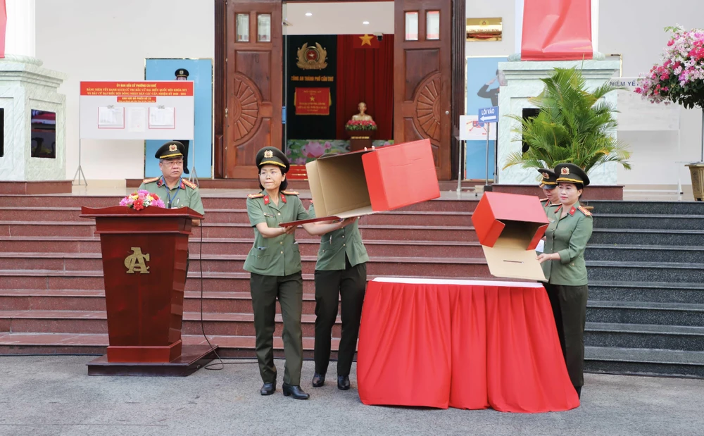 công an tp cần thơ,bầu cử,bỏ phiếu sớm, phường cái khế