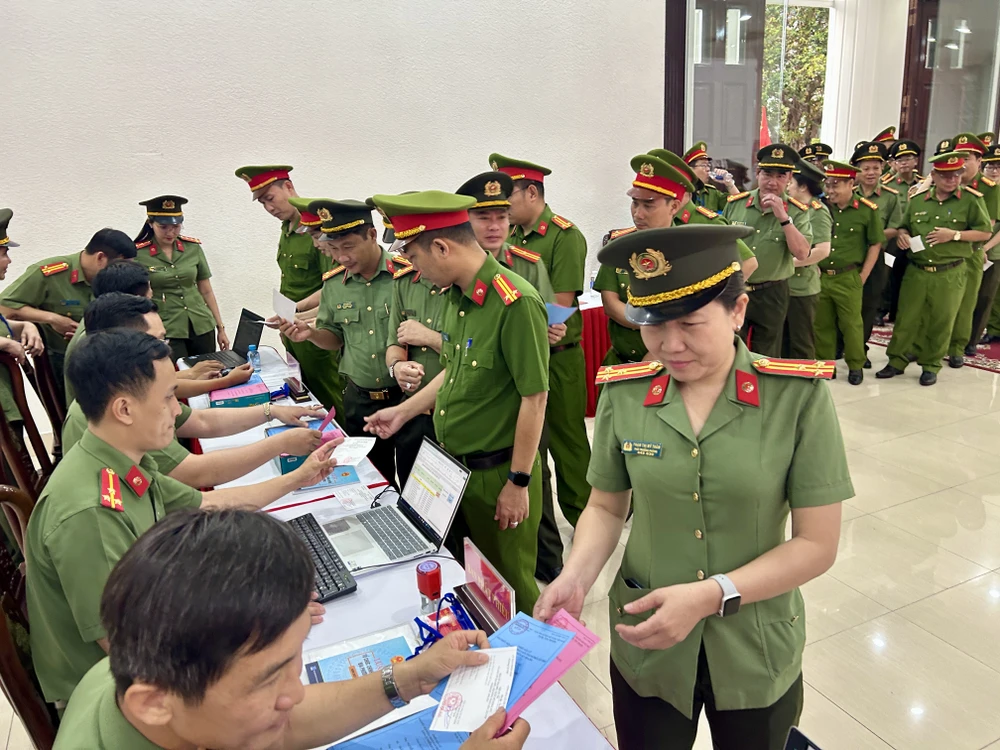 công an tp cần thơ,bầu cử,bỏ phiếu sớm, phường cái khế