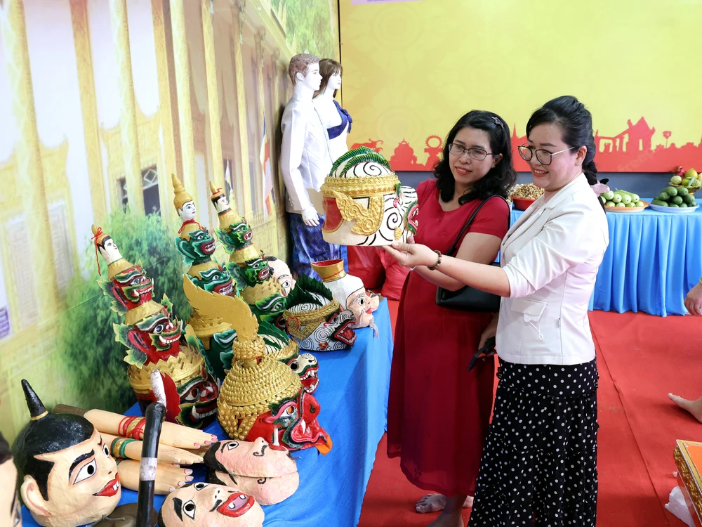 văn hóa Khmer,cơ chế đặt thù,bảo tồn,cần thơ