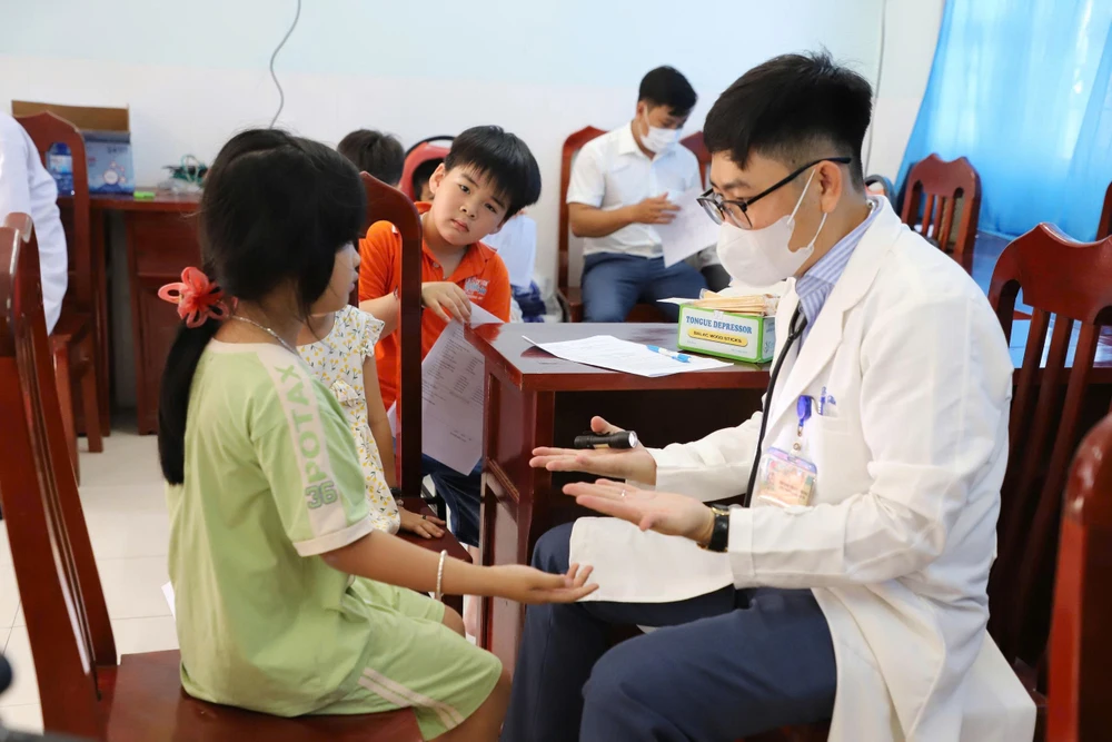 khám sức khỏe,miễn phí,đồng tháp,sàn lọc,khám sức khỏe định kỳ