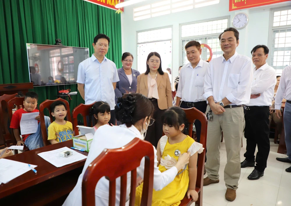 khám sức khỏe,miễn phí,đồng tháp,sàn lọc,khám sức khỏe định kỳ