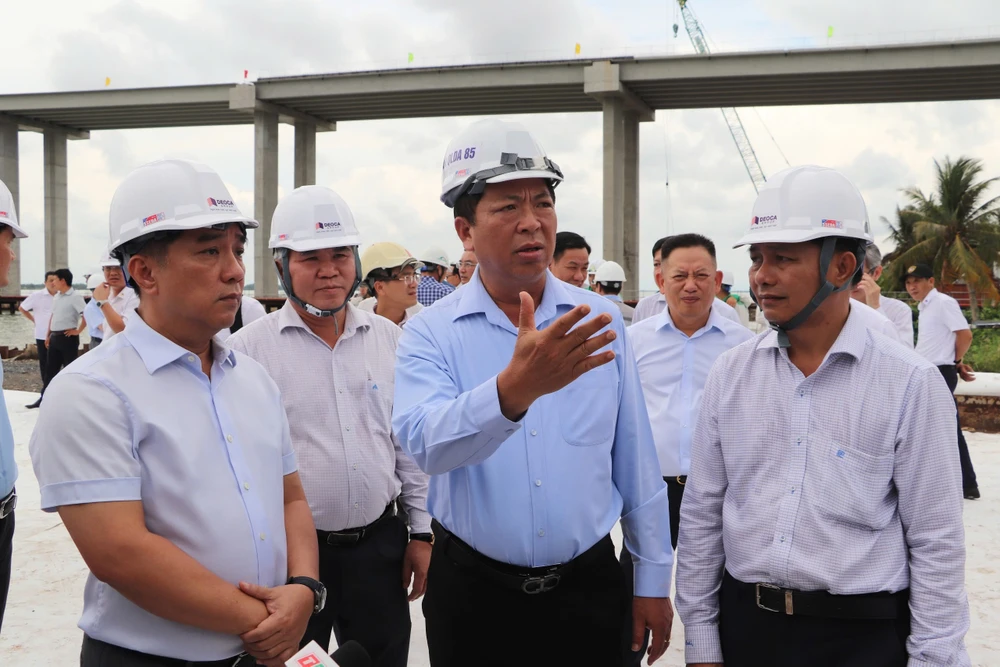 cầu đại ngãi,rút ngắn tiến độ,Bộ trưởng Bộ Xây dựng,Tập đoàn Đèo Cả,cao tốc ct33,cầu nối Vĩnh Long - TP Cần Thơ