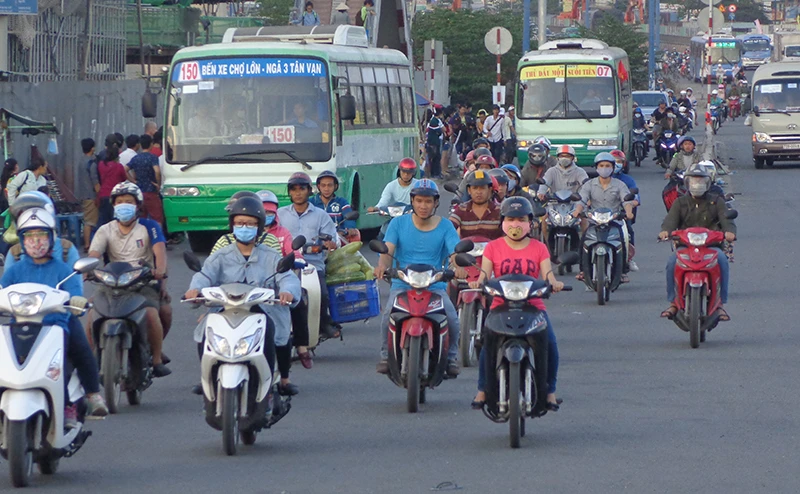 Xử xe tăng ghế, tăng giường nhồi nhét khách ảnh 2