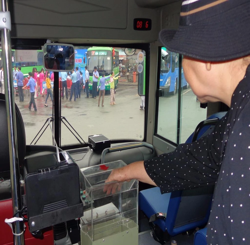 bán vé tự động